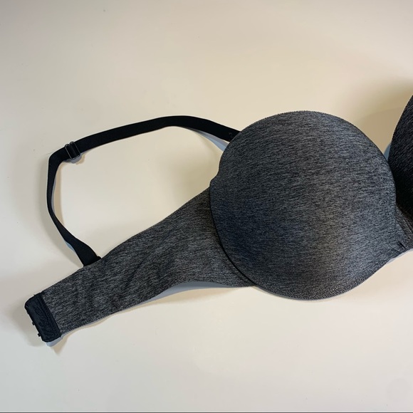 La Senza 34D Heather grey “Body Kiss” twist front push up strapless bra - Picture 9 of 14